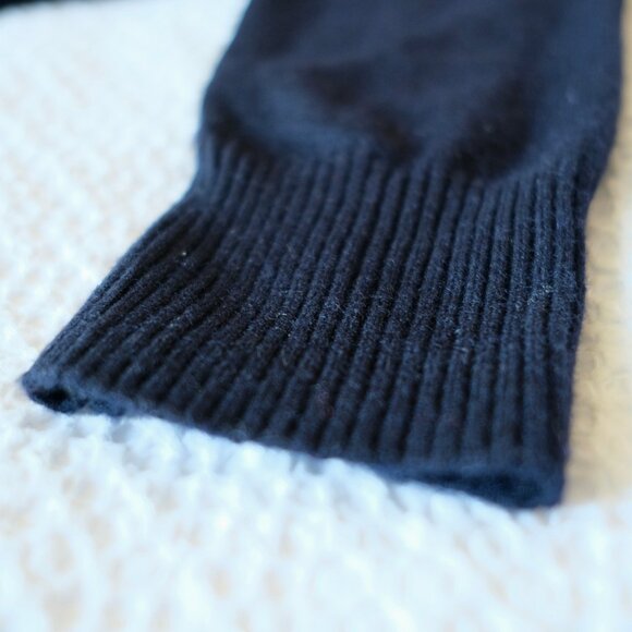VINCE 100% Cashmere Cinched Side Navy Crew Neck Sweater - Picture 5 of 10